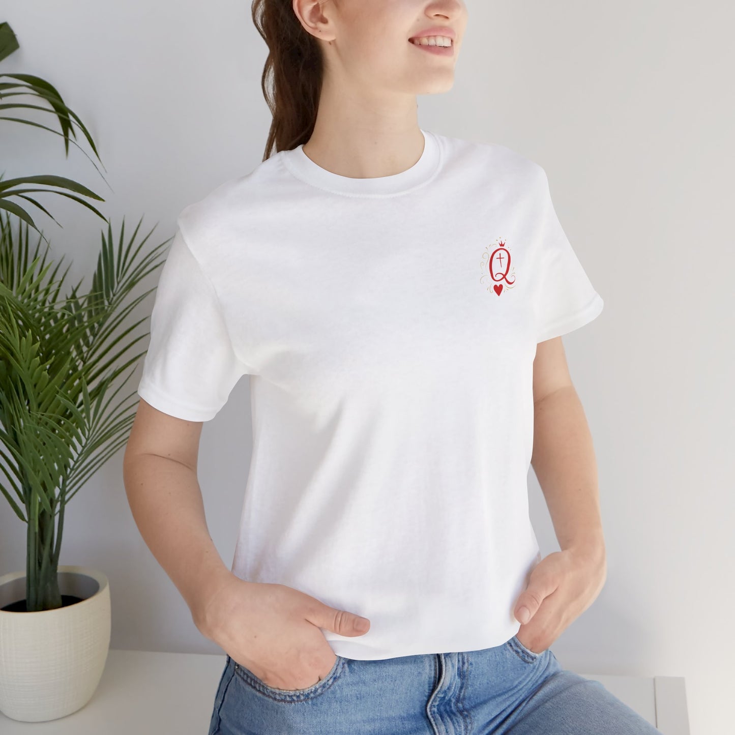 Queen of Hearts – Royal Grace | Jersey Tee