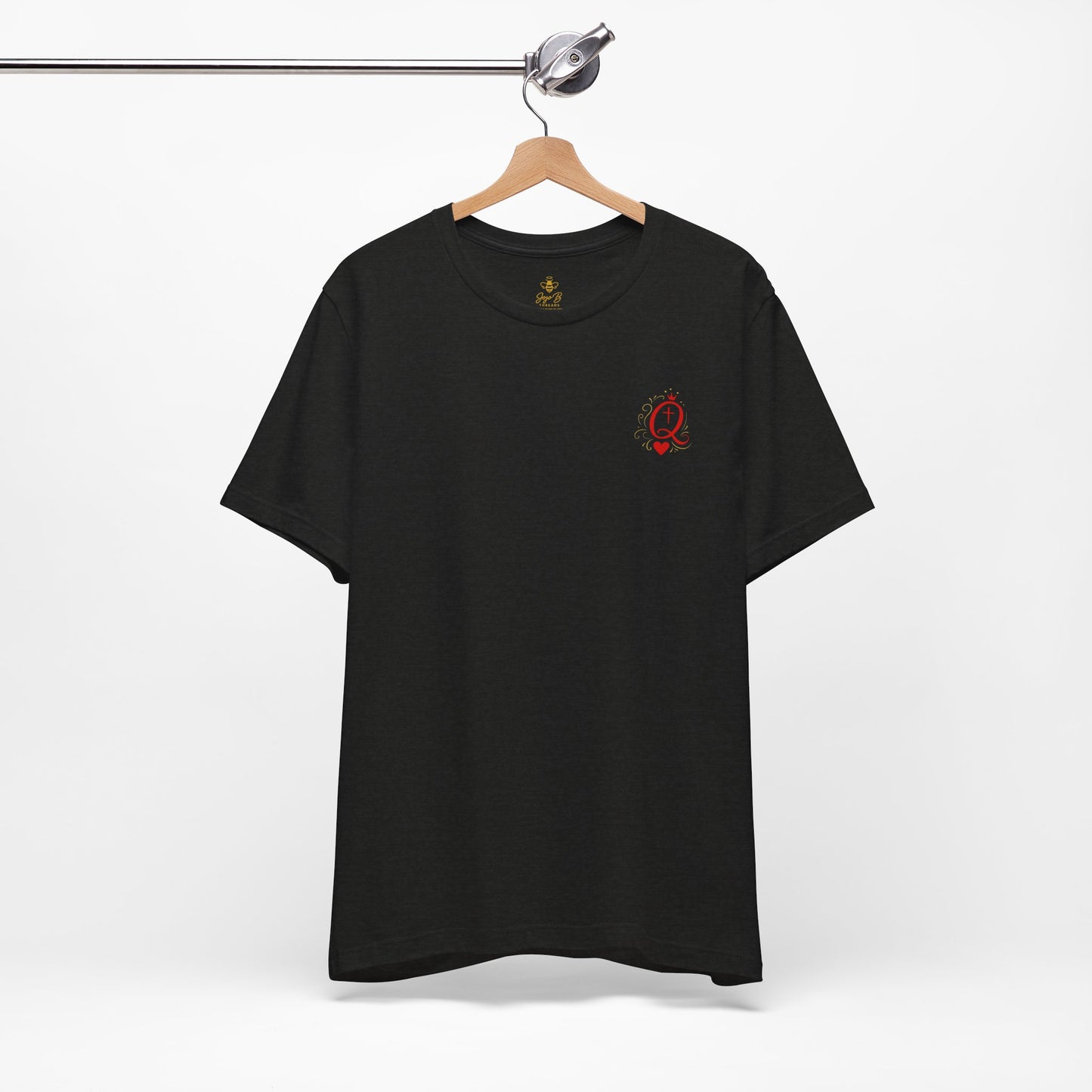 Queen of Hearts – Royal Grace | Jersey Tee