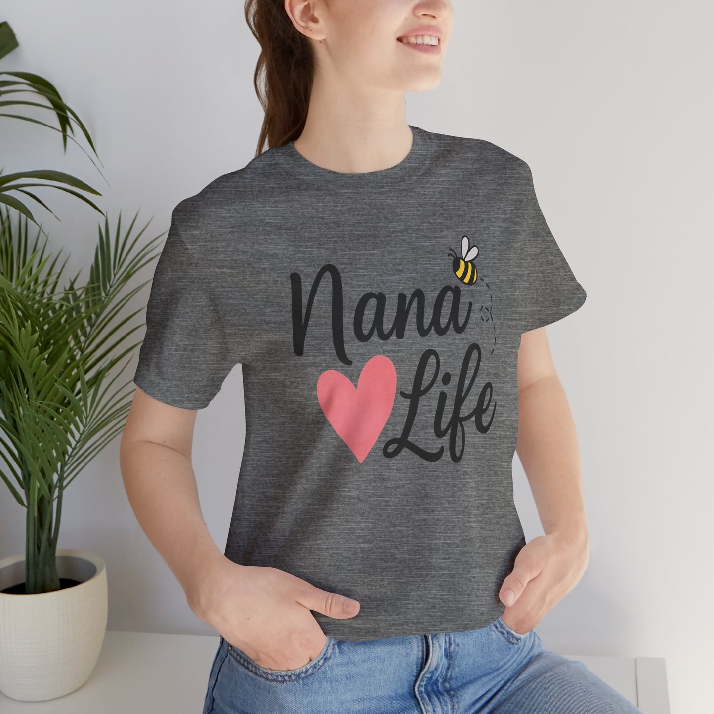 "Nana Life" Heart & Bee Script | Jersey Tee